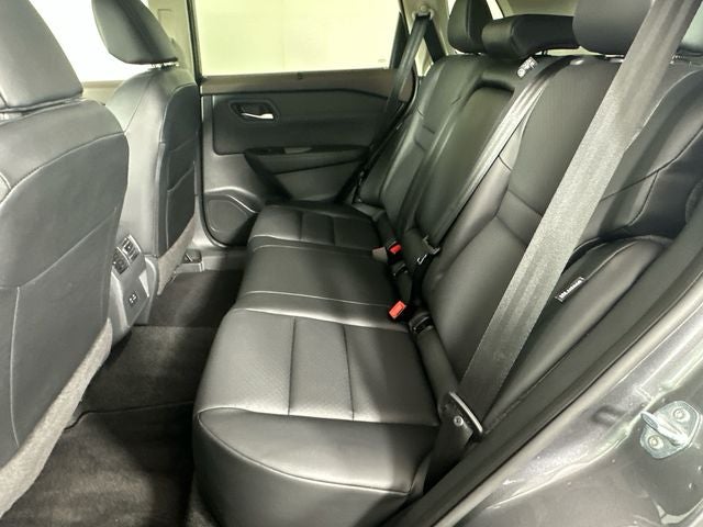 2023 Nissan Rogue SV Premium Package