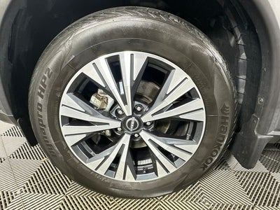 2023 Nissan Rogue SV Premium Package