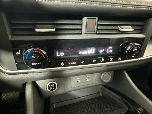 2023 Nissan Rogue SV Premium Package