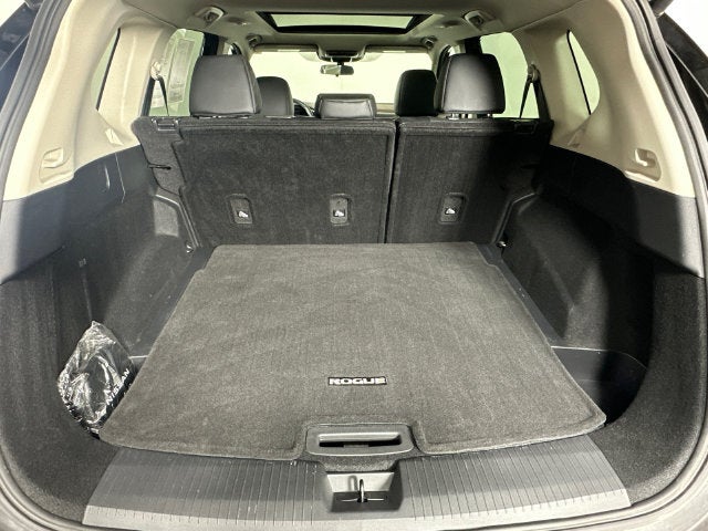 2023 Nissan Rogue SV Premium Package