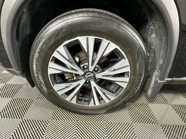 2023 Nissan Rogue SV Premium Package