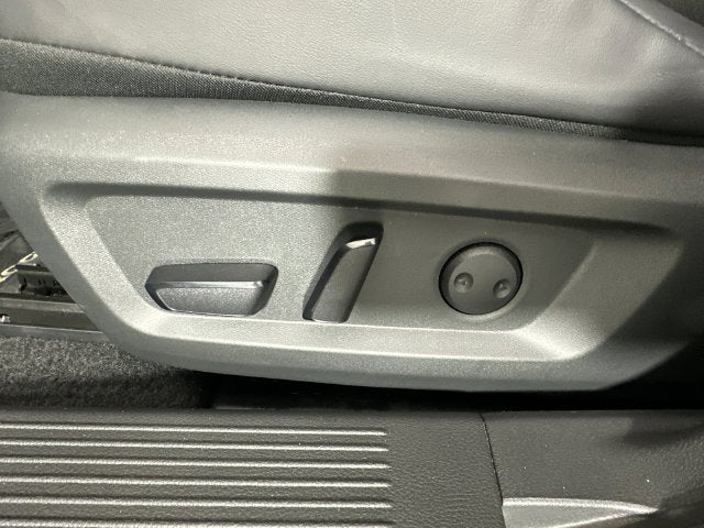 2023 Nissan Rogue SV Premium Package