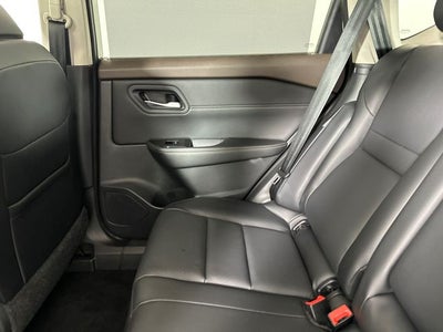 2023 Nissan Rogue SV Premium Package