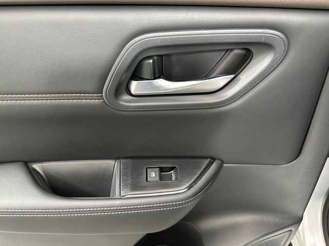 2023 Nissan Rogue SV Premium Package