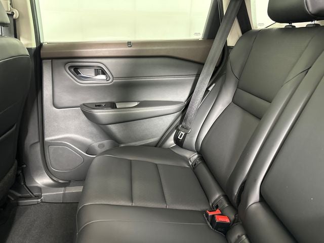 2023 Nissan Rogue SV Premium Package