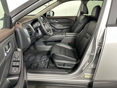 2023 Nissan Rogue SV Premium Package