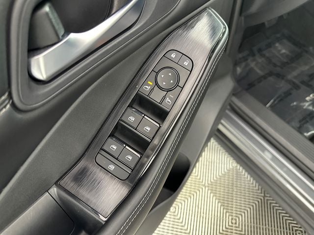 2023 Nissan Rogue SV Premium Package