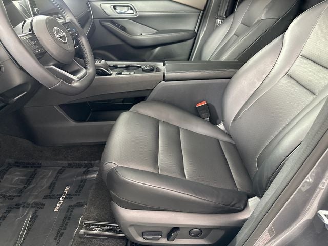 2023 Nissan Rogue SV Premium Package