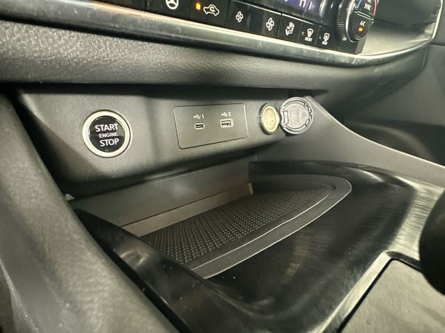 2023 Nissan Rogue SV Premium Package