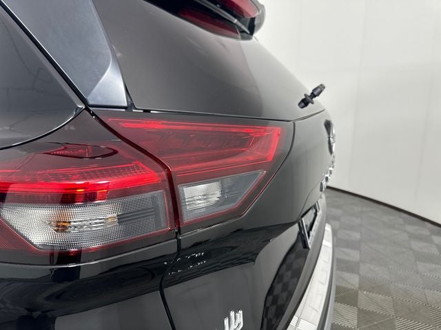 2023 Nissan Rogue SV Premium Package