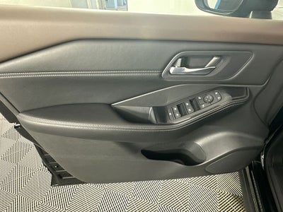 2023 Nissan Rogue SV Premium Package