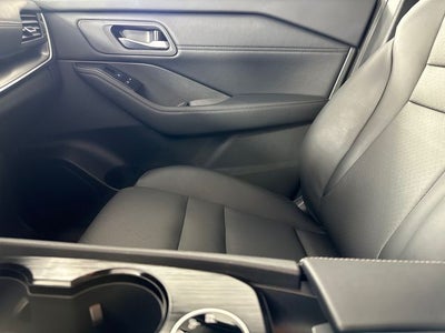2025 Nissan Rogue SV Premium Package