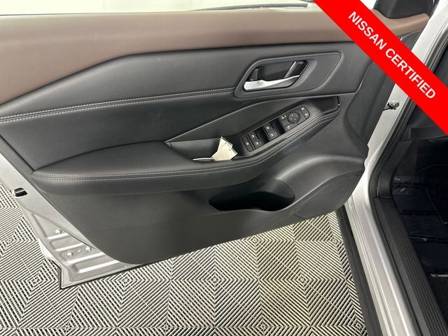 2023 Nissan Rogue SV Premium Package