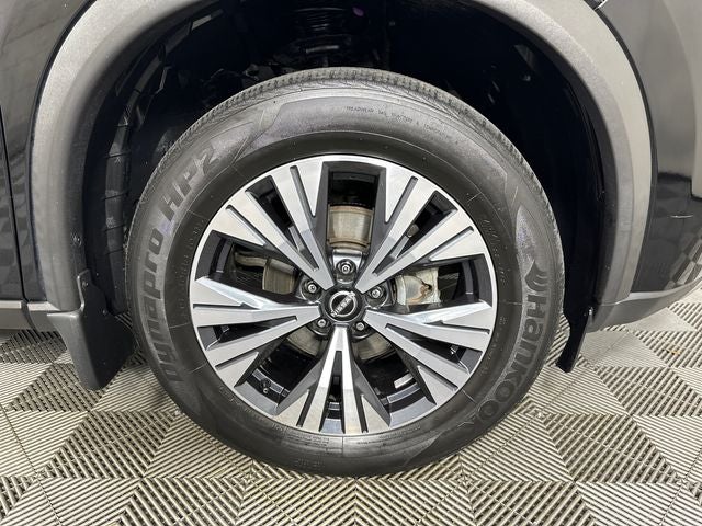 2023 Nissan Rogue SV Premium Package