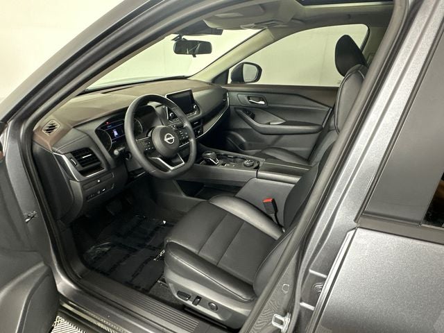 2023 Nissan Rogue SV Premium Package