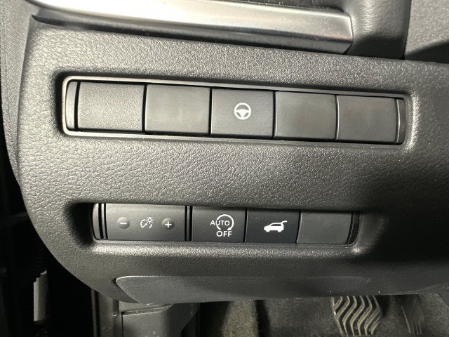 2023 Nissan Rogue SV Premium Package