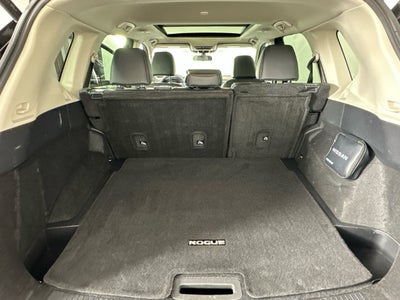2023 Nissan Rogue SV Premium Package