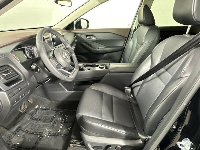 2023 Nissan Rogue SV Premium Package