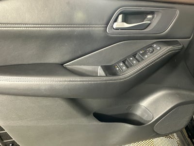 2023 Nissan Rogue SV Premium Package
