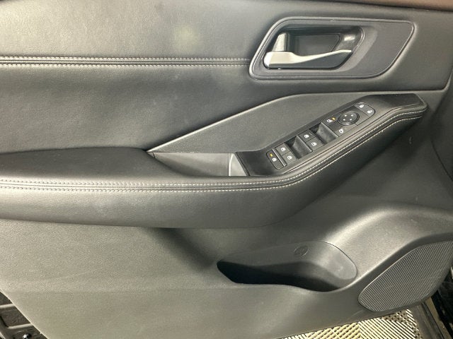 2023 Nissan Rogue SV Premium Package