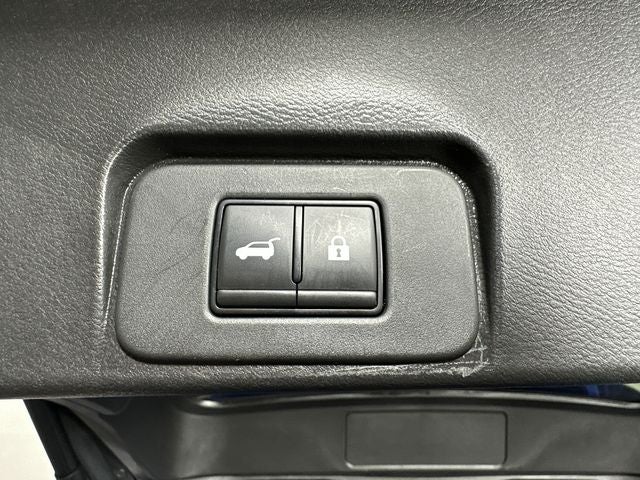2023 Nissan Rogue SV Premium Package