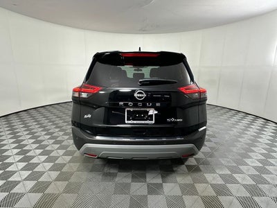 2023 Nissan Rogue SV Premium Package