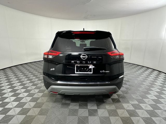 2023 Nissan Rogue SV Premium Package