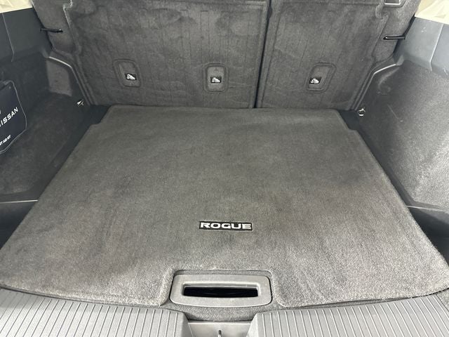 2023 Nissan Rogue SV Premium Package