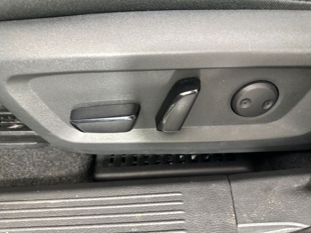 2023 Nissan Rogue SV Premium Package