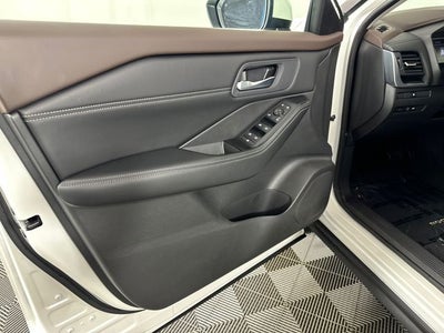 2023 Nissan Rogue SV Premium Package