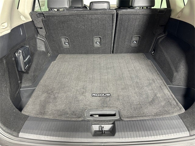 2023 Nissan Rogue SV Premium Package