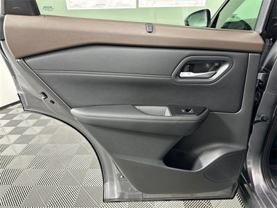 2023 Nissan Rogue SV Premium Package