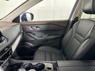 2023 Nissan Rogue SV Premium Package