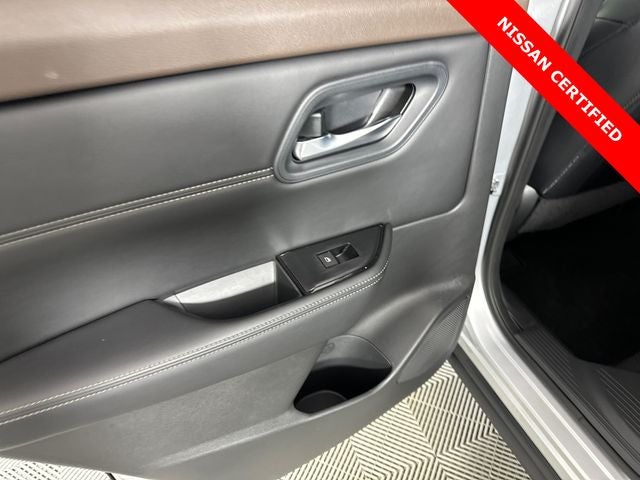 2023 Nissan Rogue SV Premium Package