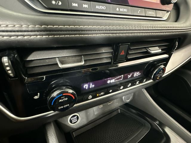 2022 Nissan Rogue SV Premium Package