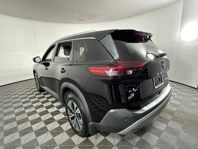2022 Nissan Rogue SV Premium Package