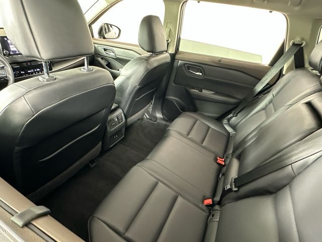 2022 Nissan Rogue SV Premium Package