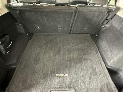 2022 Nissan Rogue SV Premium Package