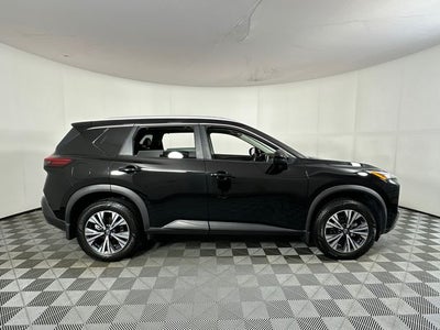 2022 Nissan Rogue SV Premium Package