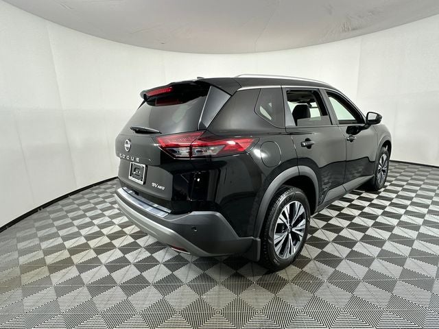 2022 Nissan Rogue SV Premium Package