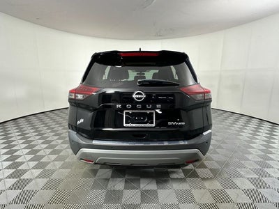 2022 Nissan Rogue SV Premium Package