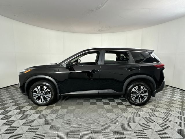 2022 Nissan Rogue SV Premium Package