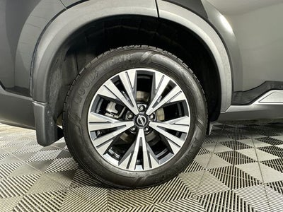 2022 Nissan Rogue SV Premium Package