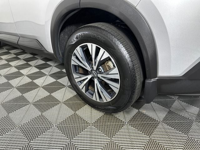 2023 Nissan Rogue SV Premium Package