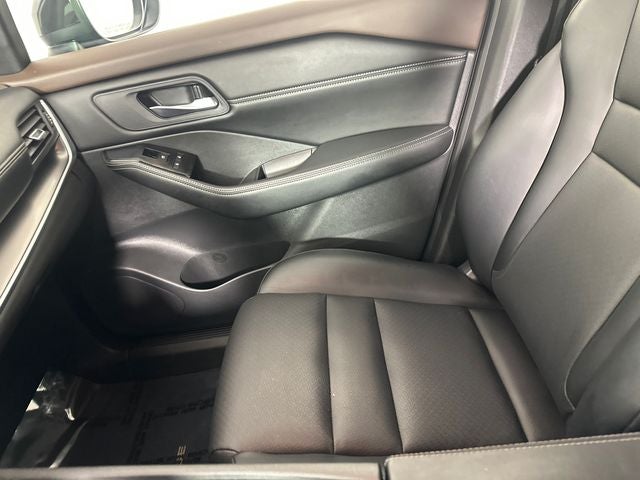2023 Nissan Rogue SV Premium Package