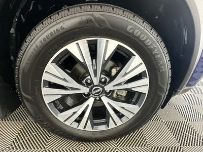 2023 Nissan Rogue SV Premium Package