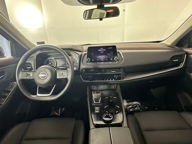 2023 Nissan Rogue SV Premium Package