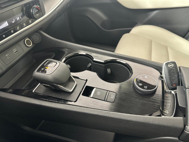 2023 Nissan Rogue SV Premium Package