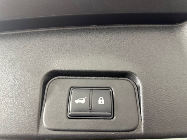 2023 Nissan Rogue SV Premium Package