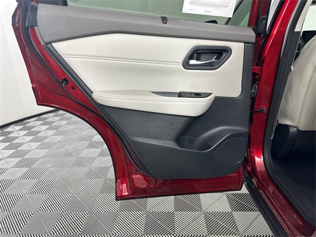 2023 Nissan Rogue SV Premium Package